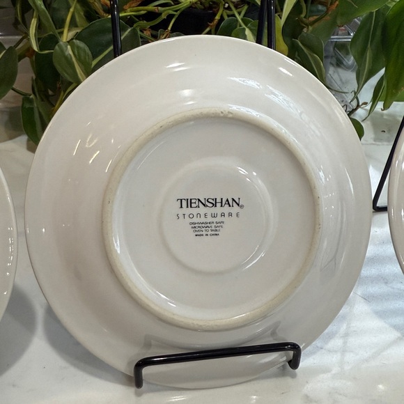 Set of 3 Vintage Tienshan Peachtree Stoneware Saucer Plates - 6 inches - Picture 7 of 10
